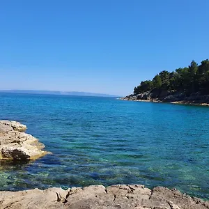 Sunrise, Coastal Istra, Pula Duga Uvala Apartment
